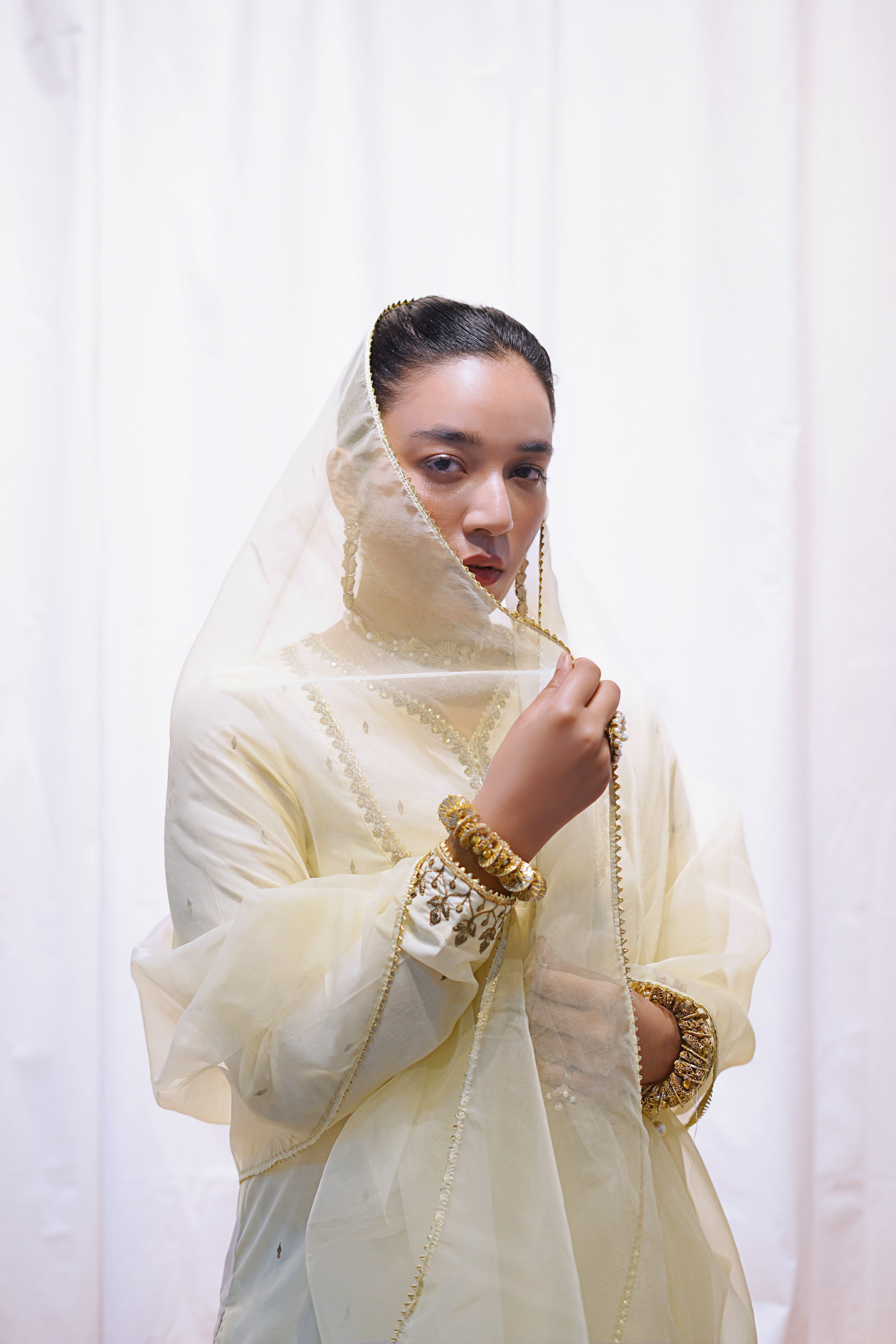 Noor-e-Nazakat